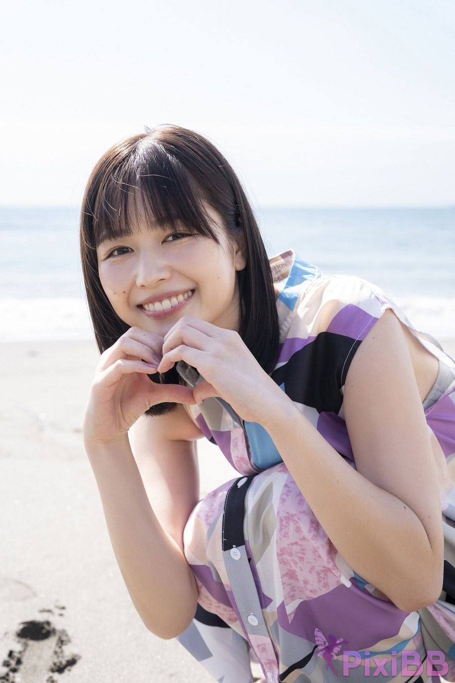 Japanese Idol Yuzuha Saeki cartoon action digital photo collection Autumn spent with loved ones PixiBB (64)